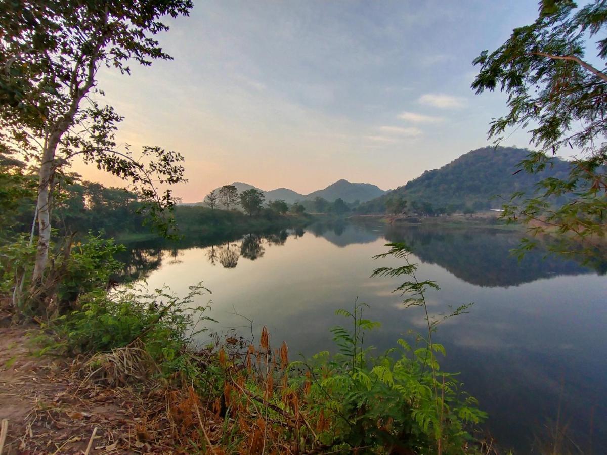 Royal Mountain View Ratchaburi Villa Dış mekan fotoğraf